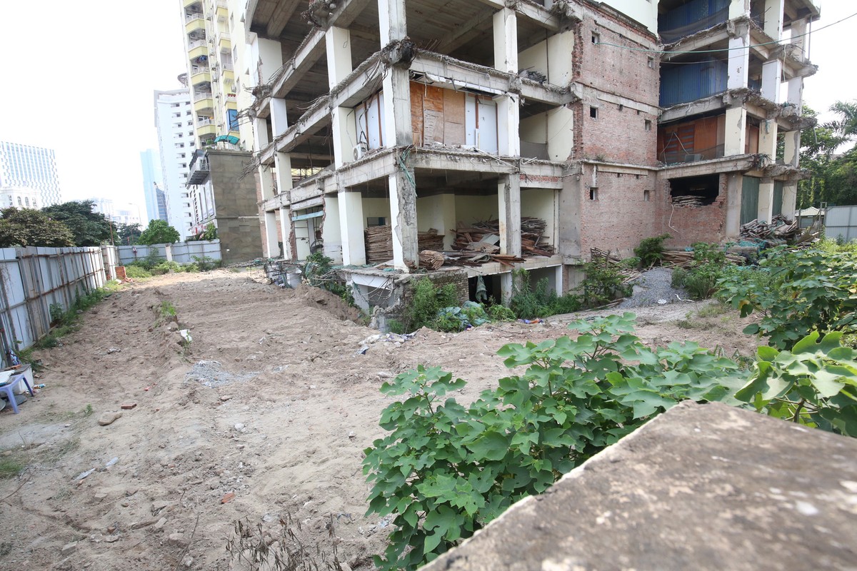 Cận cảnh dự án bỏ hoang của Tập đoàn Phúc Lộc bị Hà Nội yêu cầu kiểm tra ảnh 8