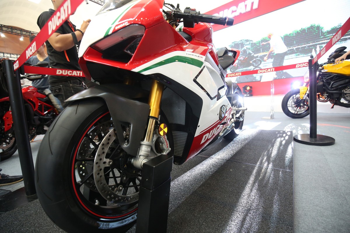 Môtô khủng giá 2,1 tỷ đồng tại Auto Expo 2018 ảnh 5