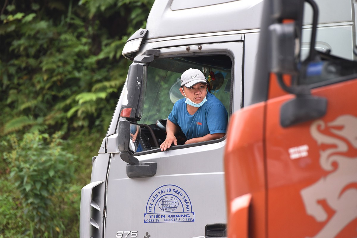 Nghề hot nhất Lạng Sơn: Lái xe chuyên trách tại cửa khẩu mùa dịch ảnh 5