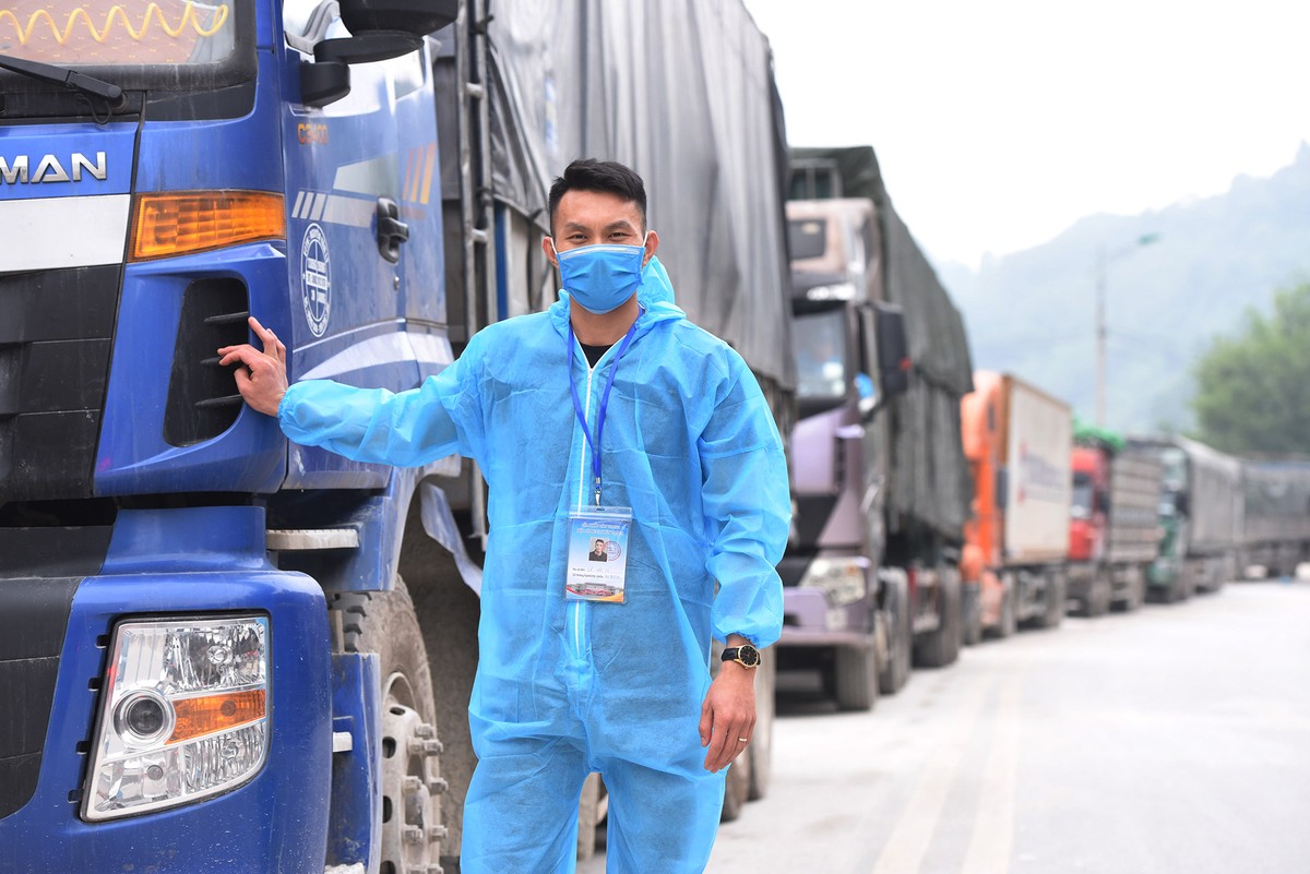 Nghề hot nhất Lạng Sơn: Lái xe chuyên trách tại cửa khẩu mùa dịch ảnh 8