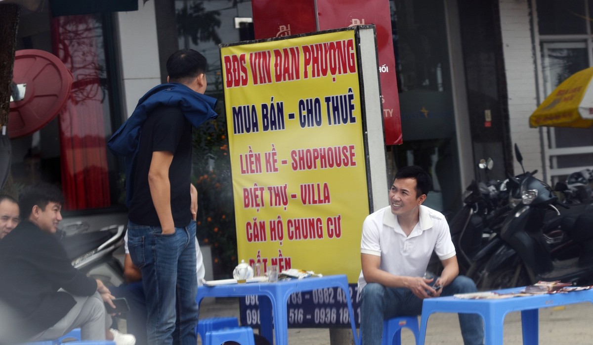 Theo tìm hiểu, giá thuê văn phòng mặt đường Tân Hội, Liên Hà... xung quanh dự án Vinhomes Wonder City tăng chóng mặt từ vài triệu đến vài chục triệu/tháng trong thời gian qua.