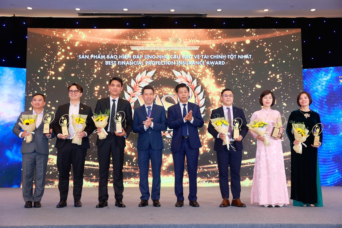 Các đơn vị được vinh danh Sản phẩm bảo hiểm đáp ứng nhu cầu bảo vệ tài chính tốt nhất gồm: Công ty TNHH Bảo hiểm Nhân thọ FWD Việt Nam, Công ty TNHH Bảo hiểm Generali Việt Nam, Công ty TNHH Bảo hiểm Nhân thọ AIA Việt Nam, Công ty TNHH Manulife Việt Nam, Công ty TNHH Bảo hiểm Hanwha Life Việt Nam, Công ty TNHH Bảo hiểm Shinhan Life Việt Nam.