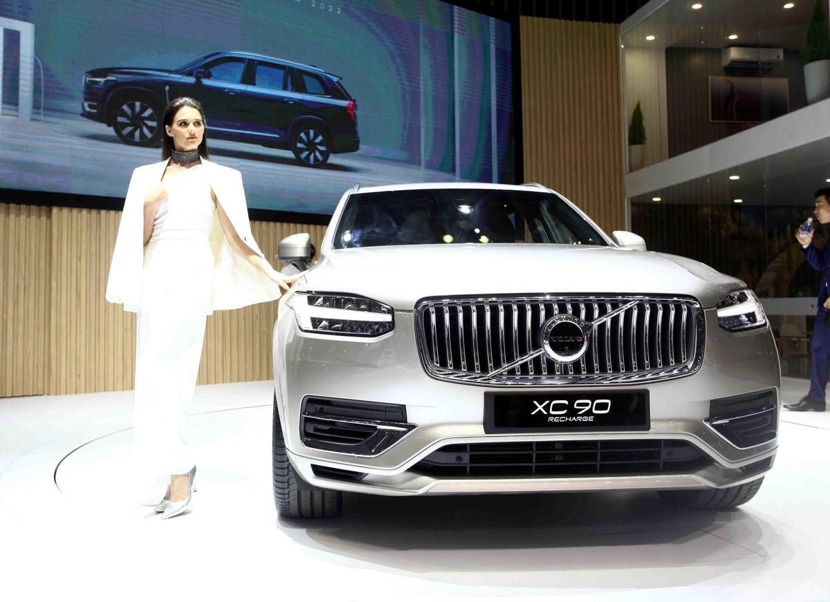 Người mẫu nước ngoài của hãng xe Volvo.