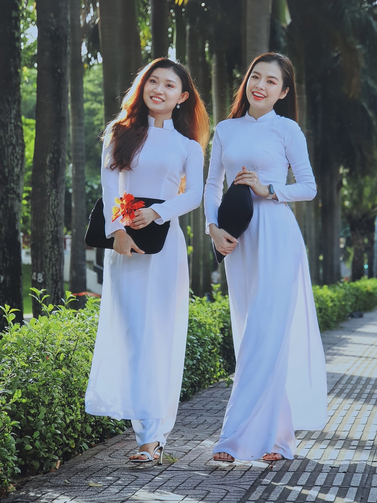 Tác phẩm &quot;Thướt tha&quot;