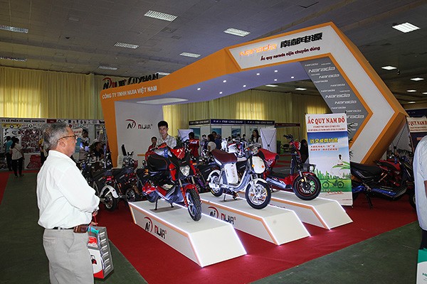 Khai mạc Triển lãm quốc tế Vietnam AutoExpo 2016  ảnh 1