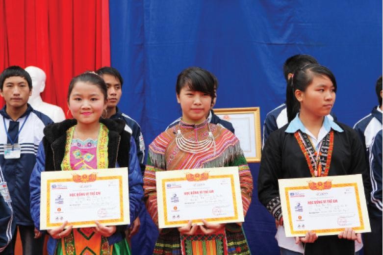 Nghĩa tình Tây Bắc và Swing for the Kids ảnh 1 Nghĩa tình Tây Bắc và Swing for the Kids ảnh 1