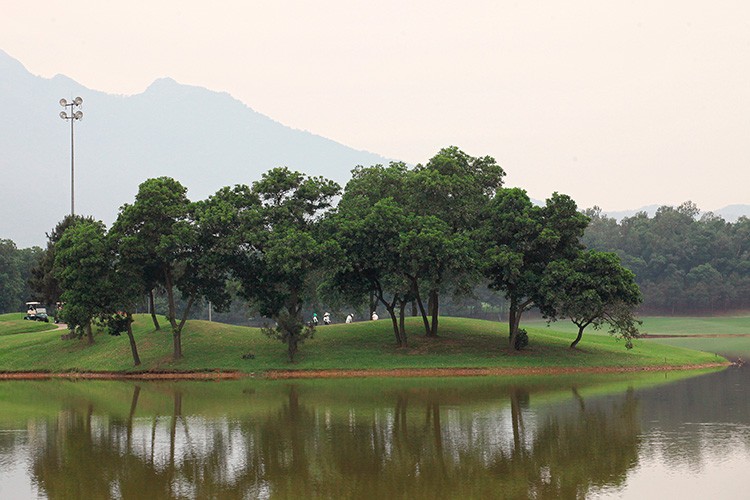 Ngắm vẻ đẹp sân gôn tốt nhất Việt Nam năm 2016 Kings Island ảnh 10