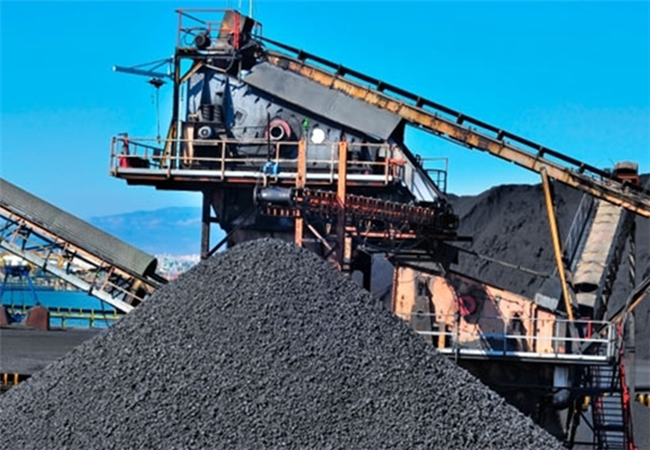 Từ một quốc gia xuất khẩu than hàng đầu, Việt Nam ngày càng phụ thuộc than nhập khẩu ảnh 1 Từ một quốc gia xuất khẩu than hàng đầu, Việt Nam ngày càng phụ thuộc than nhập khẩu ảnh 1