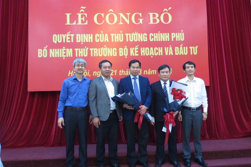 Công bố Quyết định bổ nhiệm hai tân Thứ trưởng Bộ Kế hoạch và Đầu tư ảnh 5 Công bố Quyết định bổ nhiệm hai tân Thứ trưởng Bộ Kế hoạch và Đầu tư ảnh 5