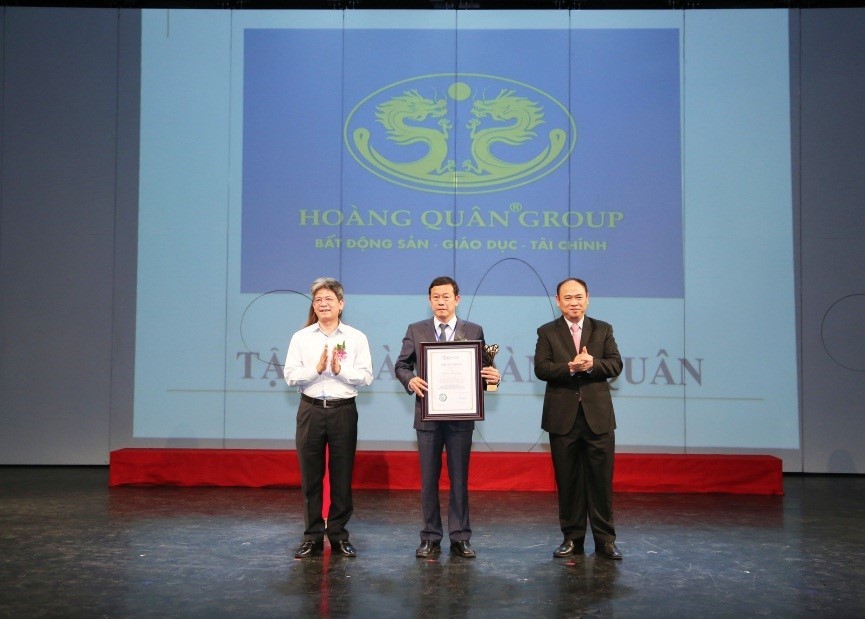 Tập đoàn Hoàng Quân vào top 10 thương hiệu uy tín ngành xây dựng Việt Nam ảnh 1