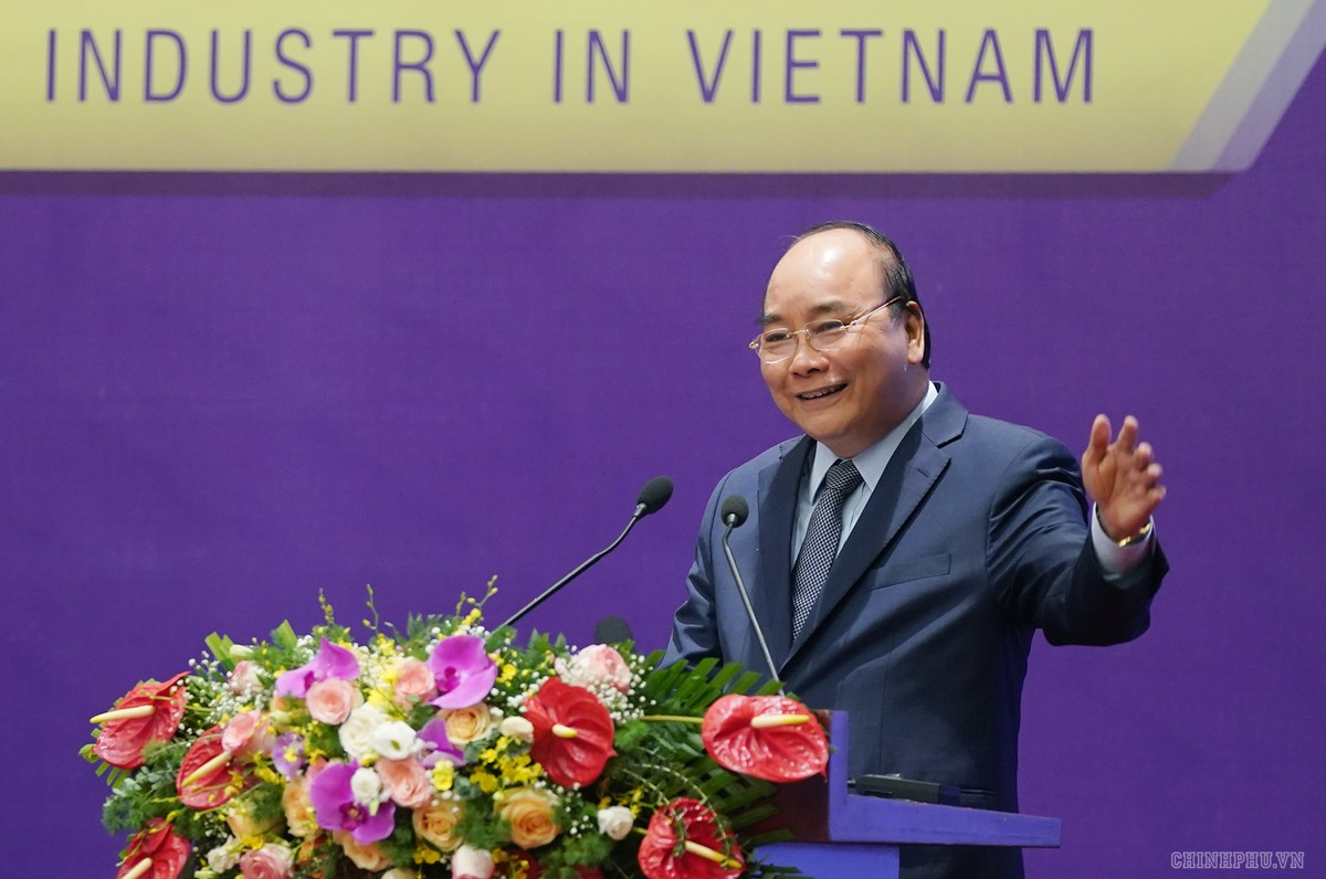 Thủ tướng Nguyễn Xuân Phúc: Phải đổi mới tư duy về đầu tư phát triển ngành cơ khí ảnh 1 Thủ tướng Nguyễn Xuân Phúc: Phải đổi mới tư duy về đầu tư phát triển ngành cơ khí ảnh 1