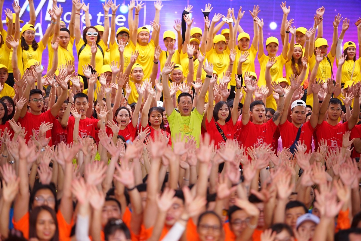 Cen Land sở hữu lực lượng môi giới lớn nhất toàn quốc Cen Land sở hữu lực lượng môi giới lớn nhất toàn quốc