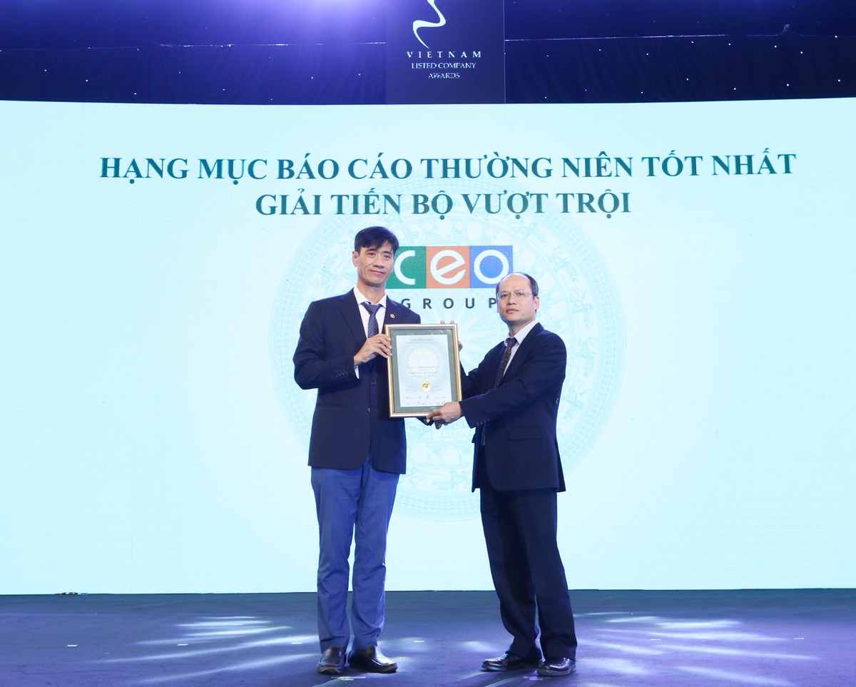 Đại diện CEO nhận giải tiến bộ vượt trội
