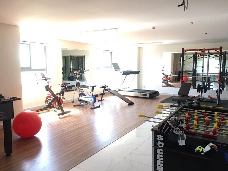 Vì không tìm được đơn vị đầu tư phòng tập gym và yoga, nên trước đây, chủ đầu tư đã tự bỏ kinh phí mua dụng cụ tập để tại phòng sinh hoạt cộng đồng (ảnh: Trọng Tín)