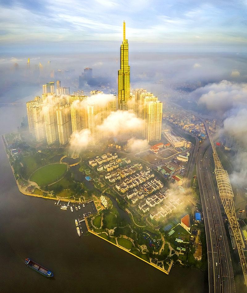 Doanh nghiệp Việt đã hoàn thành công trình 81 tầng, làm chủ công nghệ cao... và đang từng ngày lớn mạnh hơn với khát vọng, bản lĩnh, tầm nhìn toàn cầu Doanh nghiệp Việt đã hoàn thành công trình 81 tầng, làm chủ công nghệ cao... và đang từng ngày lớn mạnh hơn với khát vọng, bản lĩnh, tầm nhìn toàn cầu