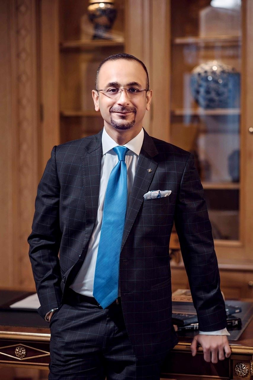 Trước thềm năm mới, ông Sunny Ghaiee cầu mong sức khỏe, hạnh phúc và bình an cho tất cả mọi người. Trước thềm năm mới, ông Sunny Ghaiee cầu mong sức khỏe, hạnh phúc và bình an cho tất cả mọi người.