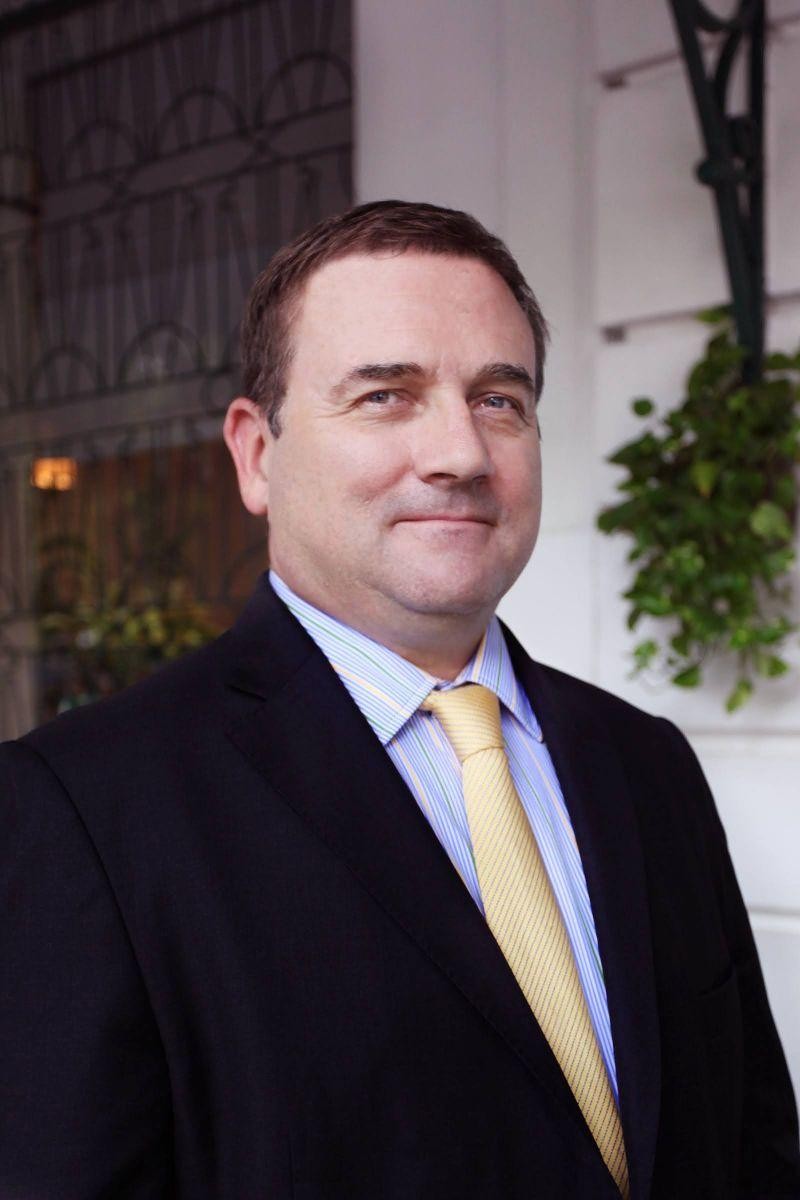 Ông Anthony Slewka, Giám đốc Kinh doanh, Sofitel Legend Metropole Hà Nội. Ông Anthony Slewka, Giám đốc Kinh doanh, Sofitel Legend Metropole Hà Nội.