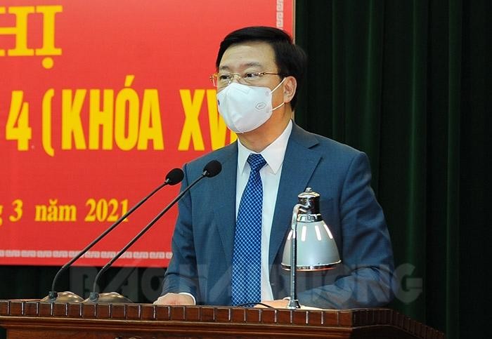 Ông Phạm Xuân Thăng, Bí thư Tỉnh ủy Hải Dương phát biểu tại hội nghị