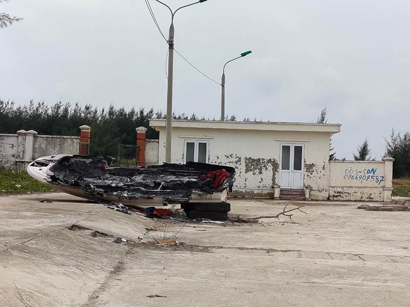 Cảng cá Hoằng Phụ nằm im lìm 4 năm qua, các hạng mục đã xuống cấp Cảng cá Hoằng Phụ nằm im lìm 4 năm qua, các hạng mục đã xuống cấp