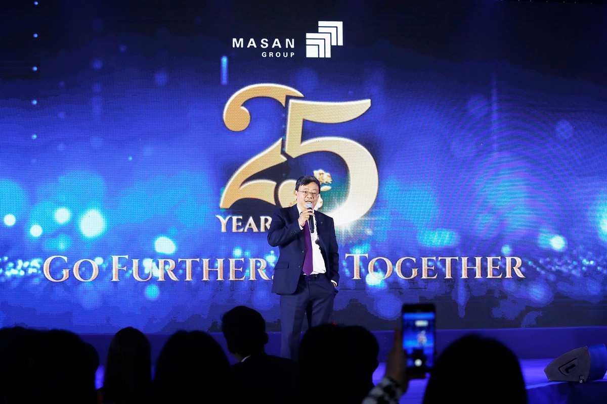 Ông Nguyễn Đăng Quang – Chủ tịch HĐQT Masan Group chia sẻ tại buổi Lễ Ông Nguyễn Đăng Quang – Chủ tịch HĐQT Masan Group chia sẻ tại buổi Lễ