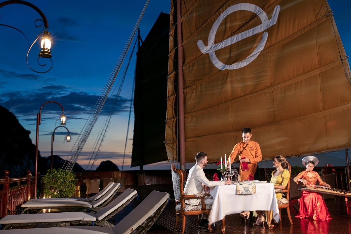 Trước Covid-19, có tới 99% tổng lượng khách hàng của Lux Group là du khách quốc tế đến Việt Nam.