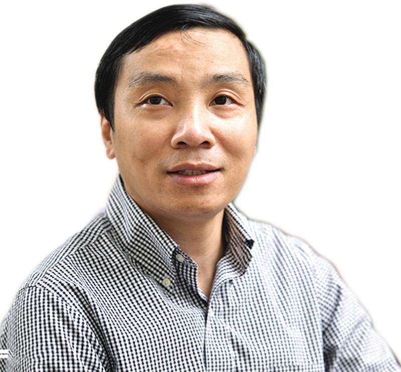 TS. Phạm Thế Anh, Trưởng bộ môn Kinh tế vĩ mô (Đại học Kinh tế quốc dân). TS. Phạm Thế Anh, Trưởng bộ môn Kinh tế vĩ mô (Đại học Kinh tế quốc dân).