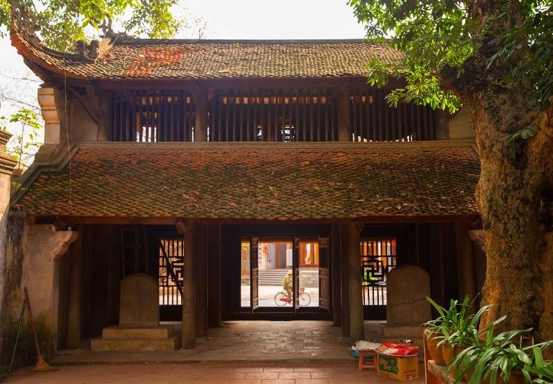 Chùa Mía ẩn mình sau vẻ đẹp cổ kính. (Ảnh: Phương Linh)