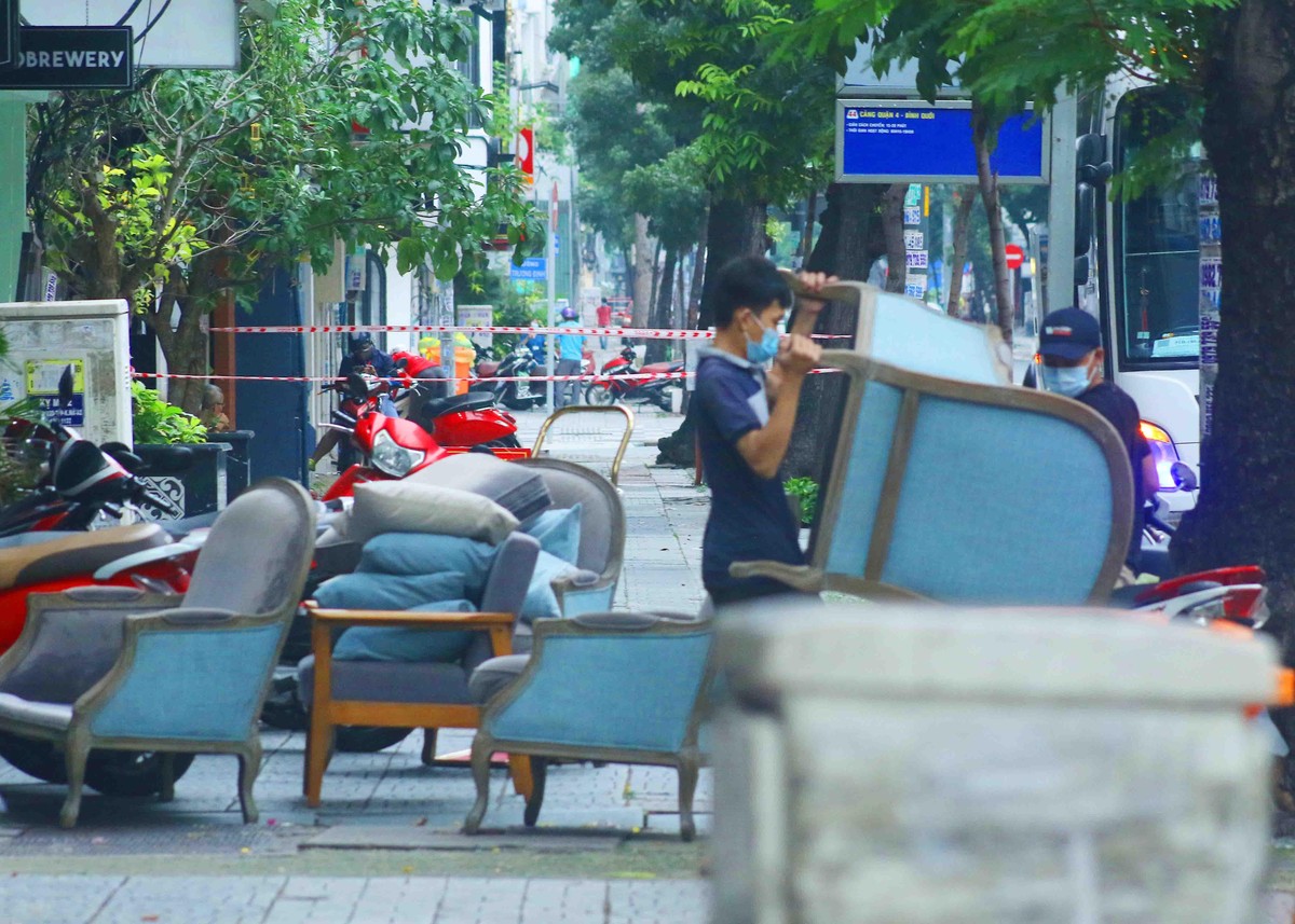 Dọn dẹp mặt bằng Dọn dẹp mặt bằng