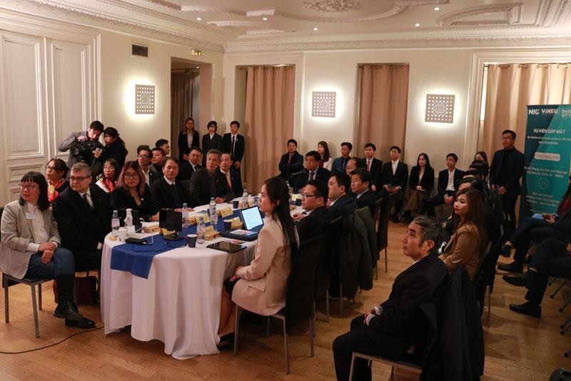 Sự kiện thành lập Mạng lưới đổi mới sáng tạo Việt Nam tại châu Âu diễn ra tại Cộng hòa Pháp có sự tham dự của Bộ trưởng Bộ Kế hoạch và Đầu tư Nguyễn Chí Dũng Sự kiện thành lập Mạng lưới đổi mới sáng tạo Việt Nam tại châu Âu diễn ra tại Cộng hòa Pháp có sự tham dự của Bộ trưởng Bộ Kế hoạch và Đầu tư Nguyễn Chí Dũng