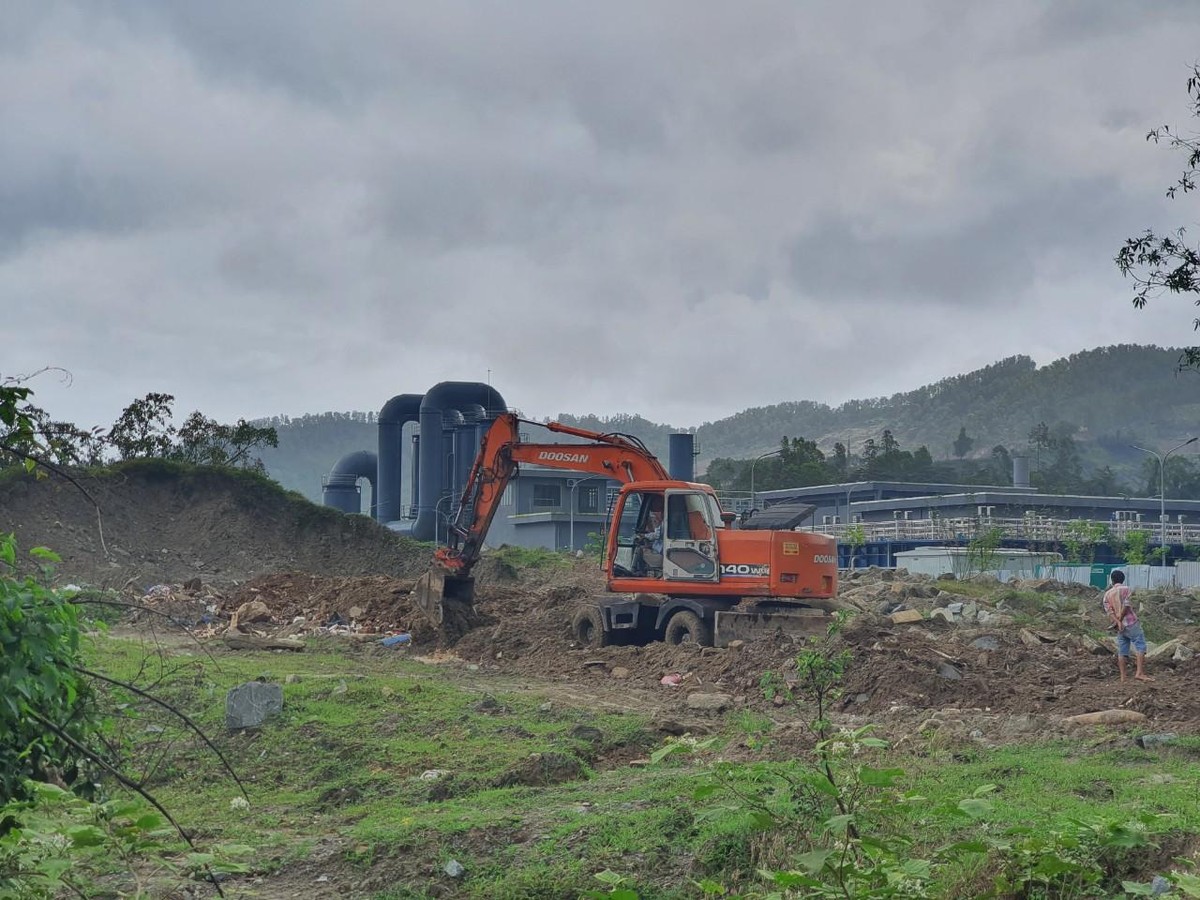 Dự án nâng cấp các hộc rác có sẵn và mở rộng hộc chứa rác mới được tính toán đáp ứng nhu cầu chỉ đến năm 2023. Ảnh: P.V Dự án nâng cấp các hộc rác có sẵn và mở rộng hộc chứa rác mới được tính toán đáp ứng nhu cầu chỉ đến năm 2023. Ảnh: P.V