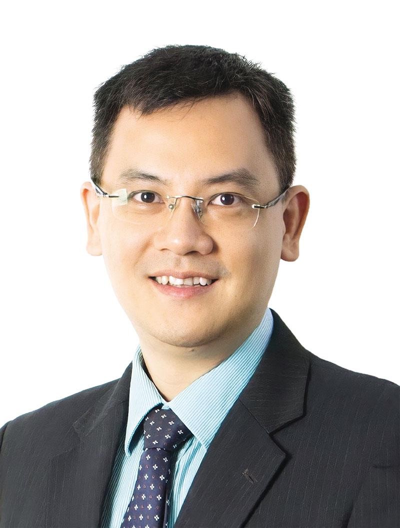 Ông Đinh Đức Quang, Giám đốc điều hành Khối kinh doanh tiền tệ, Ngân hàng United Overseas Bank (UOB).