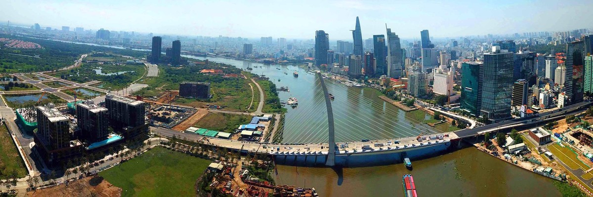 Cầu Thủ Thiêm 2, do công ty Đại Quang Minh là chủ đầu tư theo hình thức hợp đồng BT (xây dựng-chuyển giao).