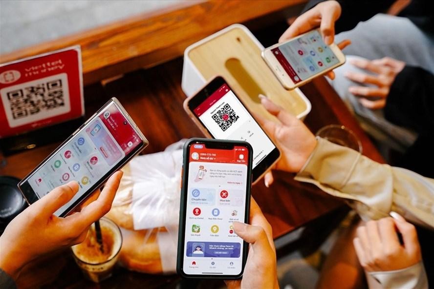 Tính đến 11/2, hai nhà mạng là Viettel và VNPT đã phát triển số lượng khách hàng sử dụng Mobile money đạt 463.280 người.
