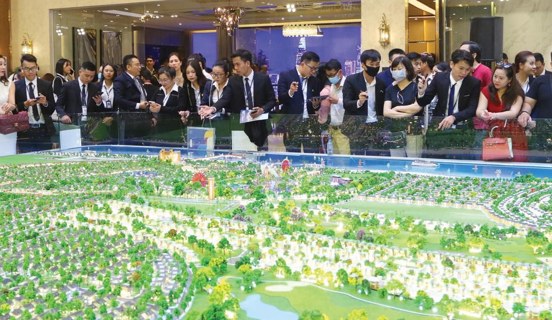 Những dự án do Novaland phát triển luôn thu hút lượng lớn khách hàng. Ảnh: Lê Toàn Những dự án do Novaland phát triển luôn thu hút lượng lớn khách hàng. Ảnh: Lê Toàn