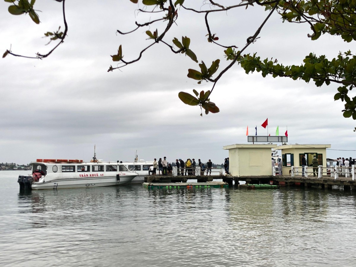 Vụ tai nạn xảy ra trên vùng biển Cửa Đại của TP.Hội An. Vụ tai nạn xảy ra trên vùng biển Cửa Đại của TP.Hội An.