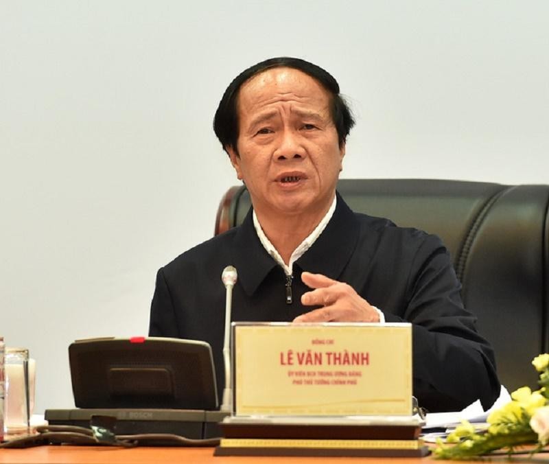 Phó thủ tướng yêu cầu Petrovietnam khẩn trương đầu tư xây dựng dự án tại Khu Công nghiệp Long Sơn để bảo đảm đáp ứng đủ nhu cầu xăng dầu trong nước. Phó thủ tướng yêu cầu Petrovietnam khẩn trương đầu tư xây dựng dự án tại Khu Công nghiệp Long Sơn để bảo đảm đáp ứng đủ nhu cầu xăng dầu trong nước.