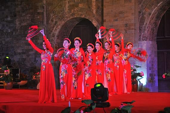 Hình minh họa. Hình minh họa.