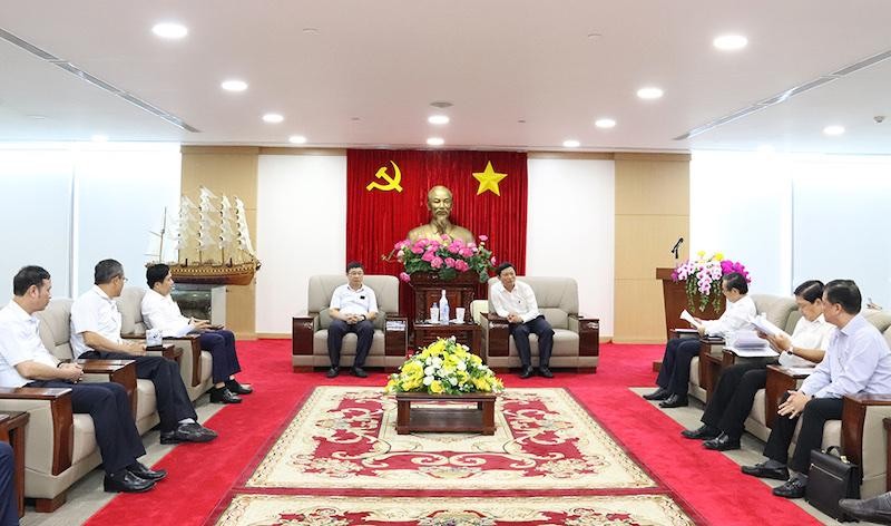 Lãnh đạo tỉnh Bình Dương và EVNNPT trao đổi giải pháp tháo gỡ khó khăn tại các dự án truyền tải đi qua tỉnh Bình Dương Lãnh đạo tỉnh Bình Dương và EVNNPT trao đổi giải pháp tháo gỡ khó khăn tại các dự án truyền tải đi qua tỉnh Bình Dương