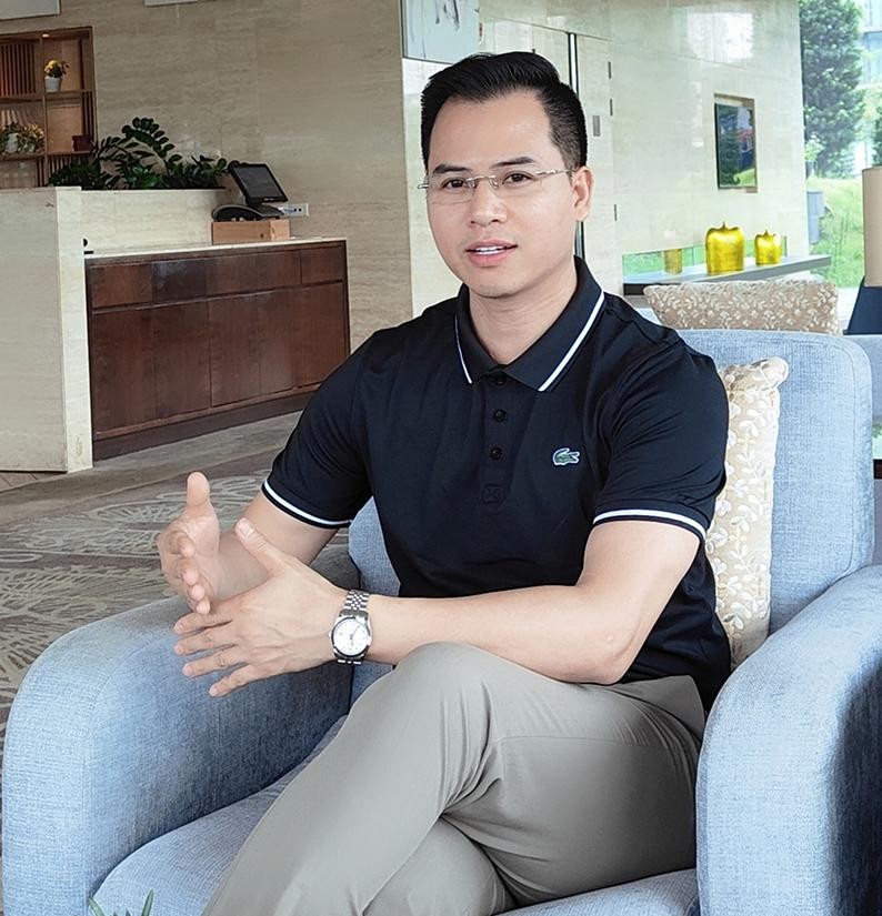 CEO SB Invest Đỗ Chí Công nhận định, Việt Nam có đầy đủ tiềm năng và cơ hội để trở thành “Thiên đường golf của châu Á”. (Ảnh: Hồ Hạ) CEO SB Invest Đỗ Chí Công nhận định, Việt Nam có đầy đủ tiềm năng và cơ hội để trở thành “Thiên đường golf của châu Á”. (Ảnh: Hồ Hạ)