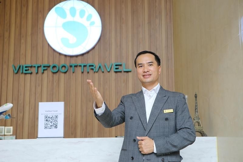 CEO Vietfoot Travel Phạm Duy Nghĩa, bên cạnh hoàn thiện các loại hình sân golf, cần kết hợp chơi golf với các hoạt động du lịch mang tính thế mạnh của từng địa phương để tạo sự khác biệt, hấp dẫn. (Ảnh: Hồ Hạ)