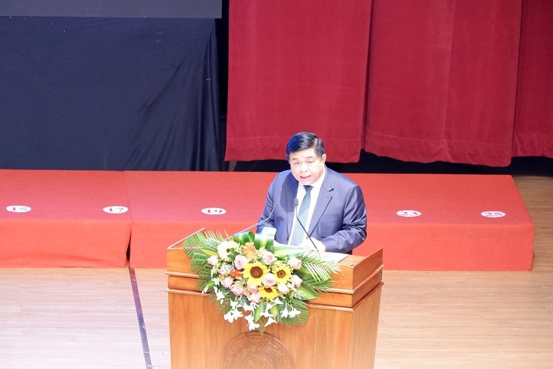 Bộ trưởng Bộ Kế hoạch và Đầu tư Nguyễn Chí Dũng trình bày Chương trình hành động của Chính phủ triển khai Nghị quyết số 26/NQ-TW ngày 3/11/2022 của Bộ Chính trị. Bộ trưởng Bộ Kế hoạch và Đầu tư Nguyễn Chí Dũng trình bày Chương trình hành động của Chính phủ triển khai Nghị quyết số 26/NQ-TW ngày 3/11/2022 của Bộ Chính trị.