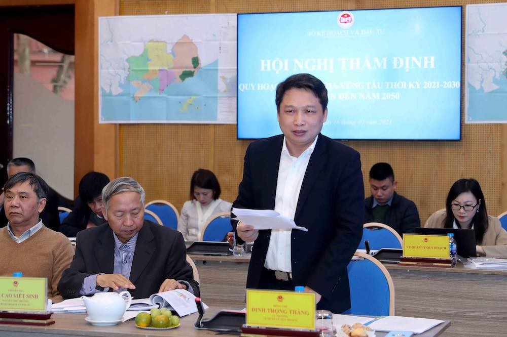 Ông Đinh Trọng Thắng, Vụ trưởng Vụ Quản lý quy hoạch cho biết, hồ sơ trình thẩm định quy hoạch tỉnh Bà Rịa - Vũng Tàu được nghiên cứu công phu, nghiêm túc, khoa học và cơ bản đáp ứng yêu cầu được quy định tại pháp luật về quy hoạch, pháp luật về bảo vệ môi trường. (Ảnh: Đức Trung)