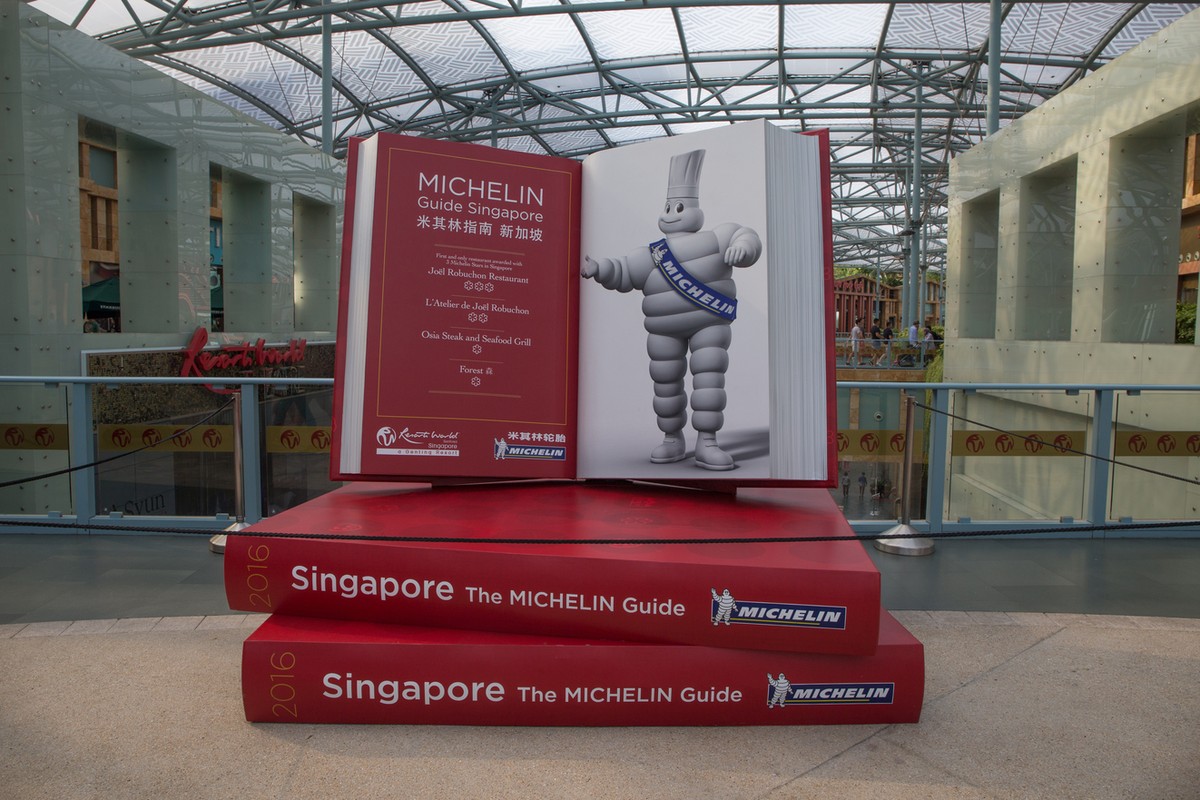 Từ một một chiêu thức marketing cho lốp xe Michelin Guide trở thành “kinh thánh” của ngành ẩm thực Từ một một chiêu thức marketing cho lốp xe Michelin Guide trở thành “kinh thánh” của ngành ẩm thực