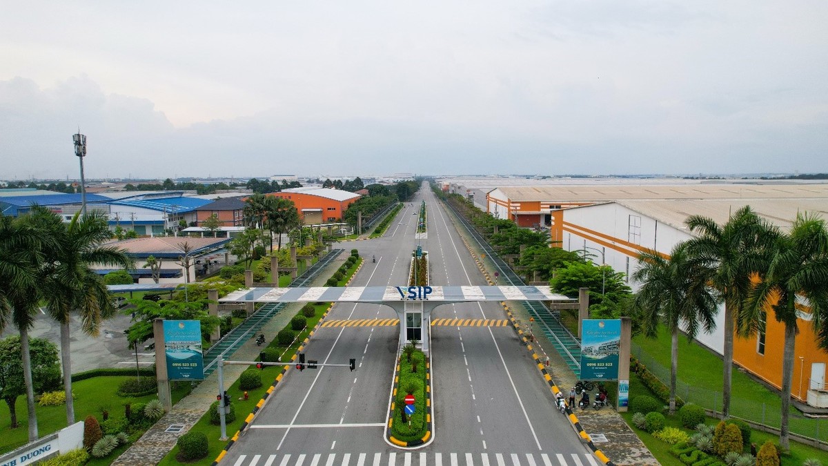 KCN VSIP đã lấp đầy với nhiều nhà máy của các tập đoàn đa quốc gia. KCN VSIP đã lấp đầy với nhiều nhà máy của các tập đoàn đa quốc gia.
