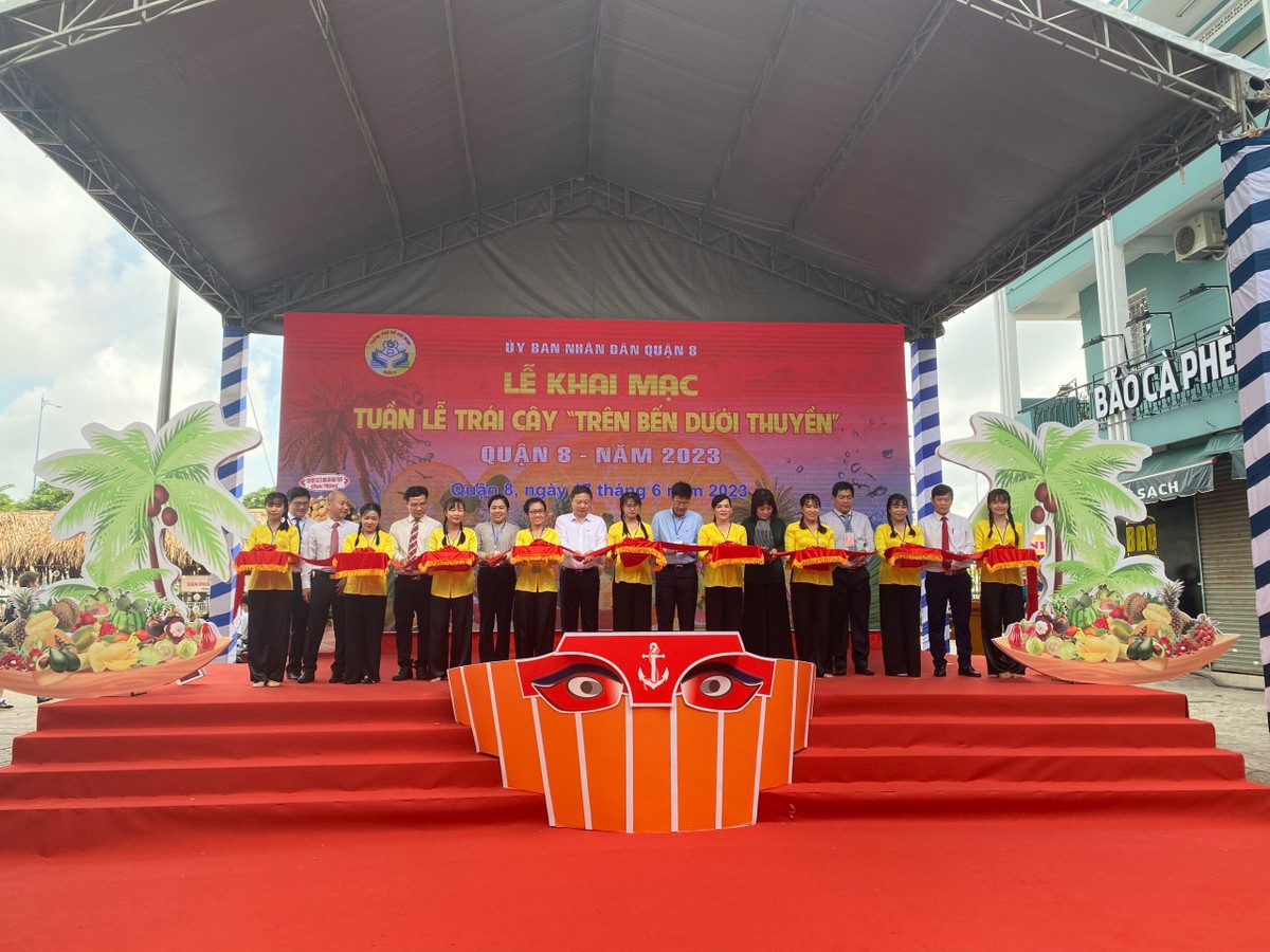 Lễ khai mạc Tuần lễ trái cây “Trên bến dưới thuyền” lần 2 năm 2023 sáng 17/6. Lễ khai mạc Tuần lễ trái cây “Trên bến dưới thuyền” lần 2 năm 2023 sáng 17/6.