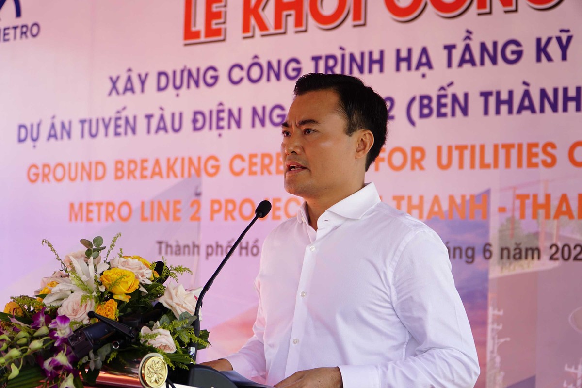 Ông Bùi Xuân Cường, Phó chủ tịch UBND TP.HCM phát biểu tại buổi lễ. Ảnh: Vũ Quyền Ông Bùi Xuân Cường, Phó chủ tịch UBND TP.HCM phát biểu tại buổi lễ. Ảnh: Vũ Quyền