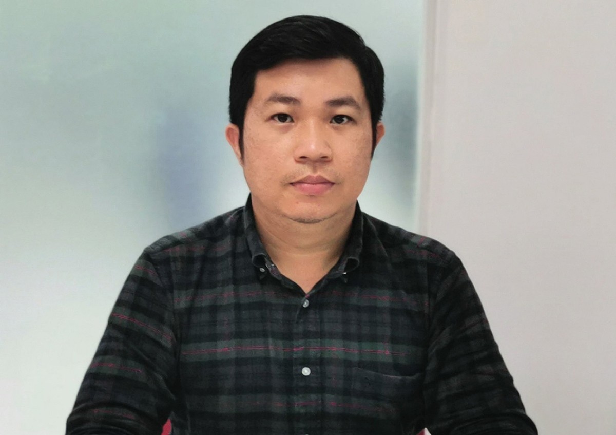 TS. Trần Hùng Sơn, Giảng viên Khoa Tài chính - Ngân hàng, Trường đại học Kinh tế - Luật TP.HCM TS. Trần Hùng Sơn, Giảng viên Khoa Tài chính - Ngân hàng, Trường đại học Kinh tế - Luật TP.HCM