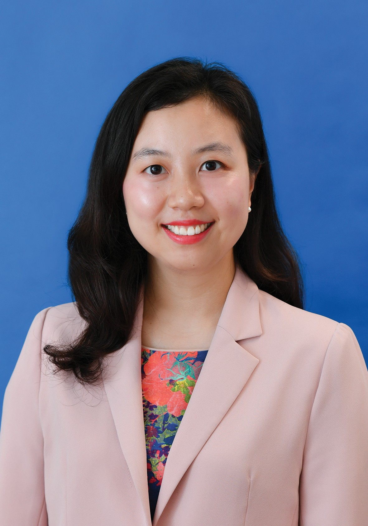 Bà Yun Liu, Chuyên gia kinh tế phụ trách thị trường ASEAN, Khối Nghiên cứu kinh tế toàn cầu, Ngân hàng HSBC