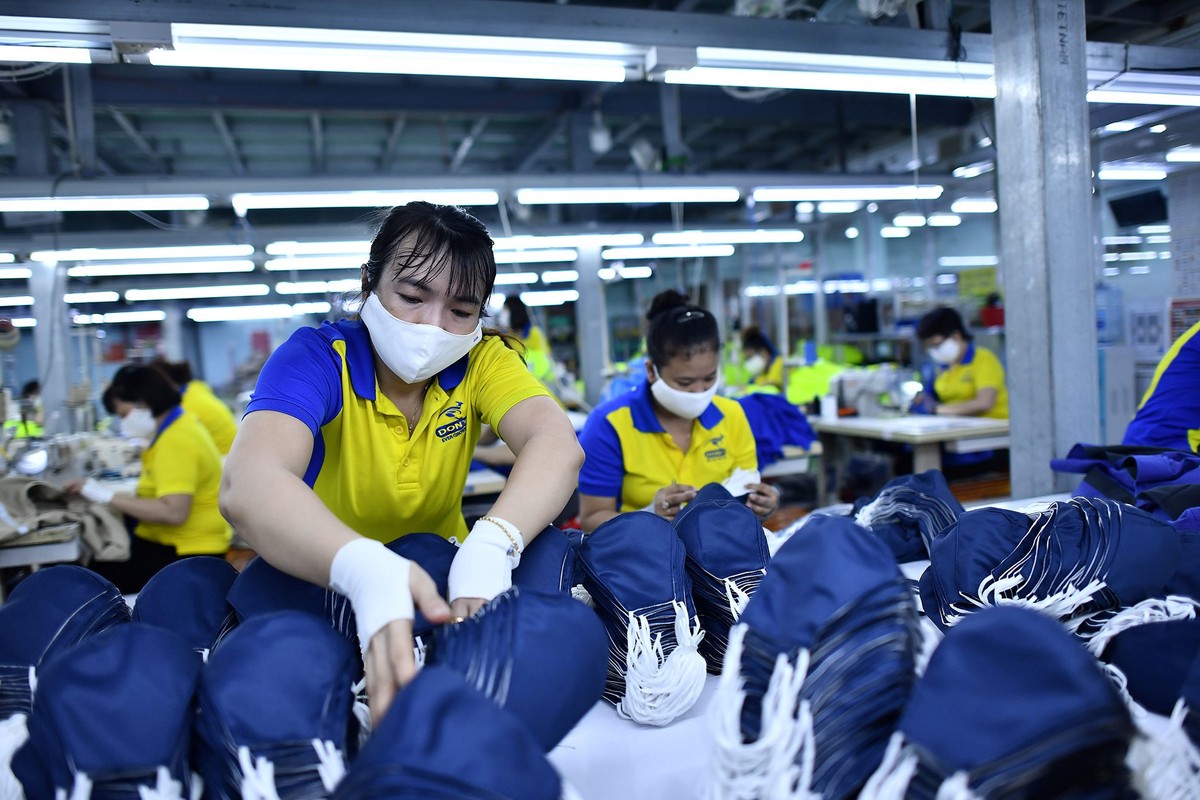 Doanh nghiệp Việt cần thể hiện được thế mạnh để gia tăng cạnh tranh, tham gia sâu vào chuỗi cung ứng toàn cầu. Doanh nghiệp Việt cần thể hiện được thế mạnh để gia tăng cạnh tranh, tham gia sâu vào chuỗi cung ứng toàn cầu.