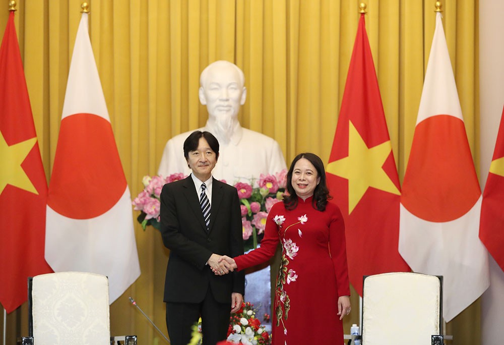 Chuyến thăm của Hoàng Thái tử và Công nương sẽ làm sâu sắc thêm tình hữu nghị và thân thiện giữa hai nước. Chuyến thăm của Hoàng Thái tử và Công nương sẽ làm sâu sắc thêm tình hữu nghị và thân thiện giữa hai nước.